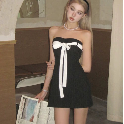 Summer Elegance: French Rich Daughter Black Bandeau Dress with Bow Tie